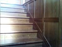 лестница со встроенным шкафом в с.Мочище
